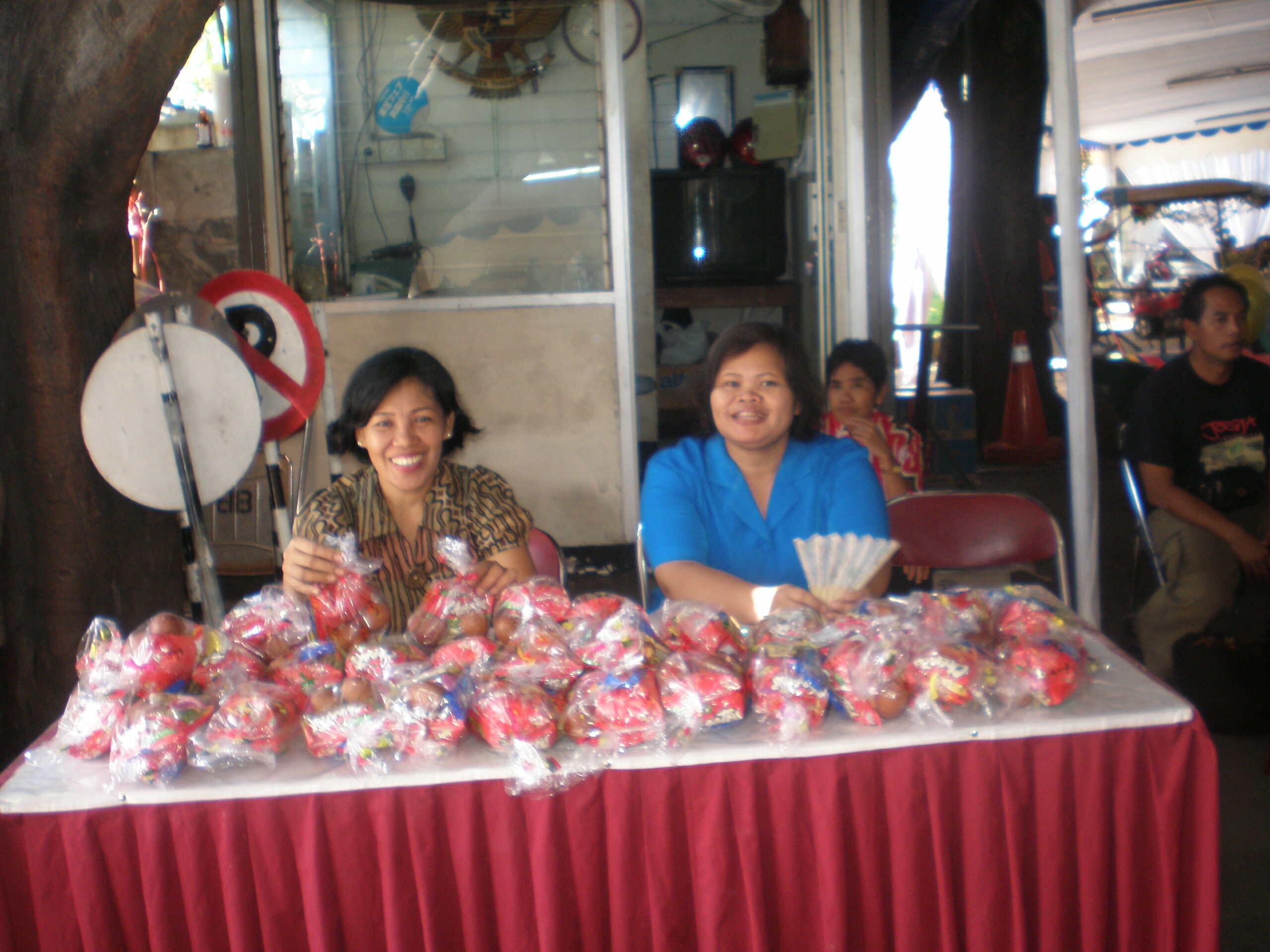 Penjualan Telur Paskah 2010