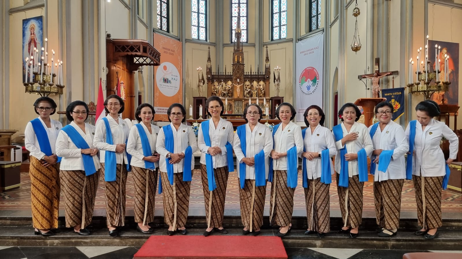 Mengikuti Perayaan Ekaristi Syukur HUT ke-60 Wanita Katolik RI DPD Jakarta