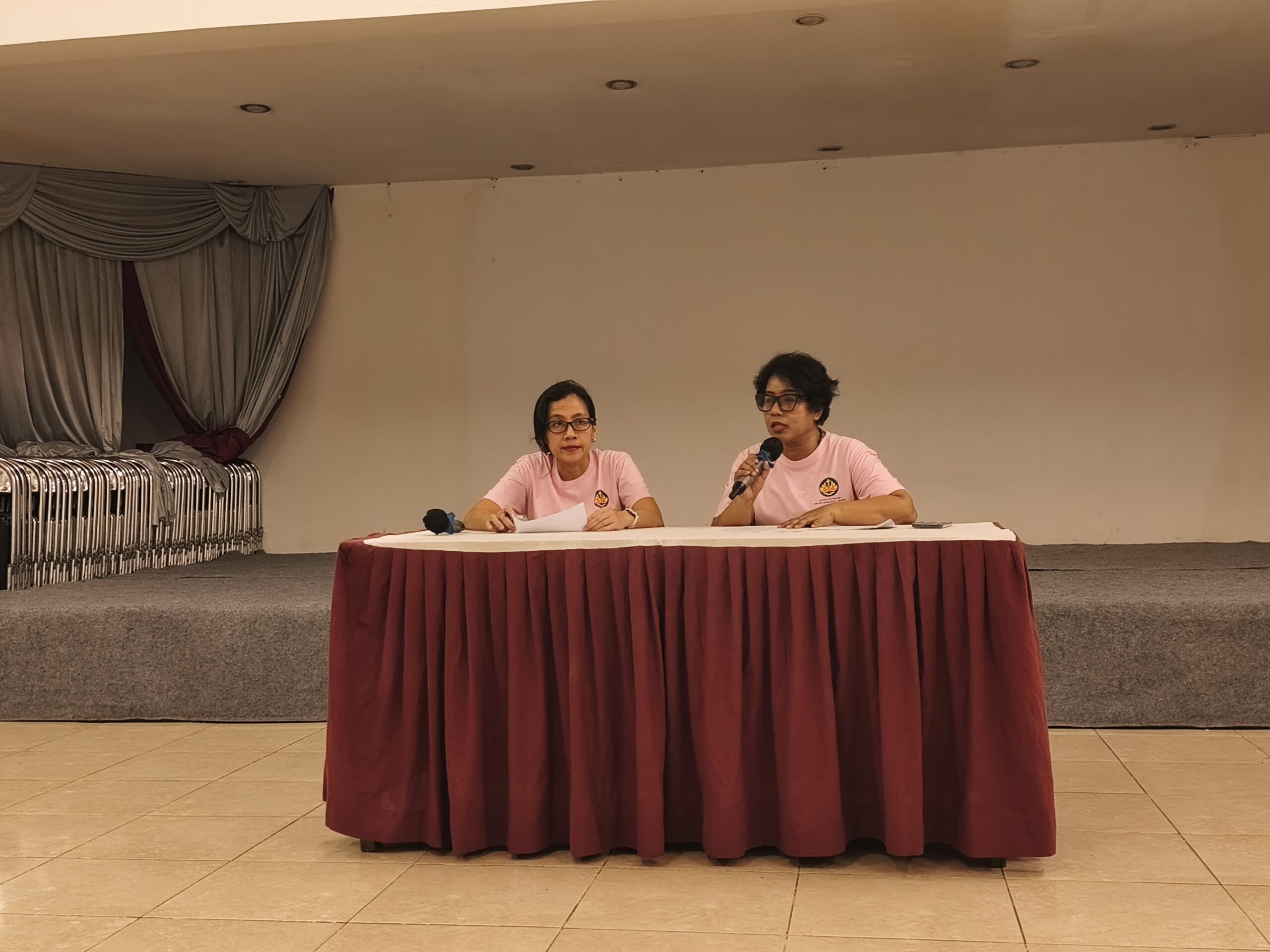 Pertemuan Bulanan                      Wanita Katolik RI                          Cabang Santa Perawan Maria Ratu Blok Q
